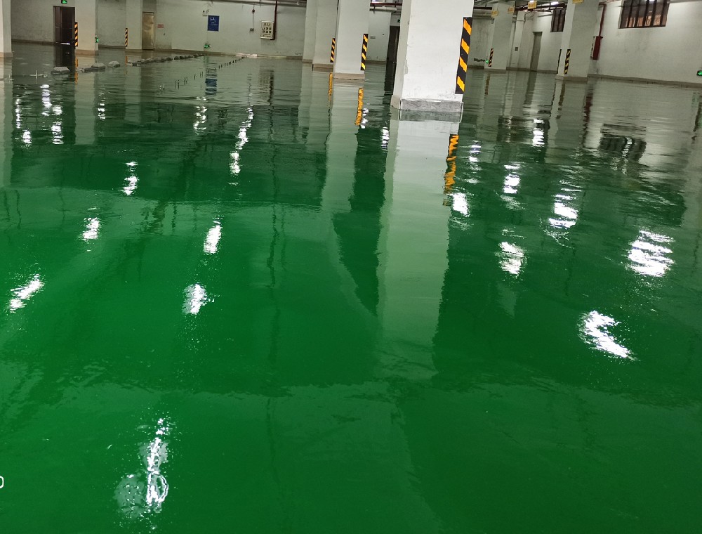 清遠(yuǎn)農(nóng)商銀行地下車(chē)庫(kù)地坪漆工程項(xiàng)目